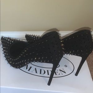Steve Madden Spike Heels
